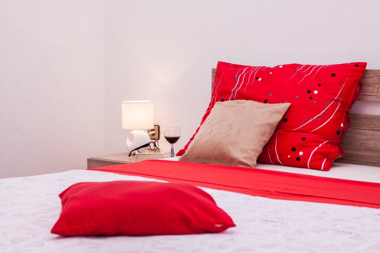 Nadalina Apartment Kaštel Stari Exteriör bild